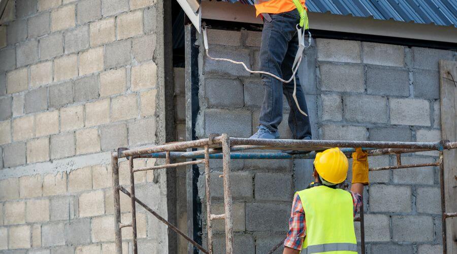 Expert Emergency Roof Repairs services in Rockford, OH